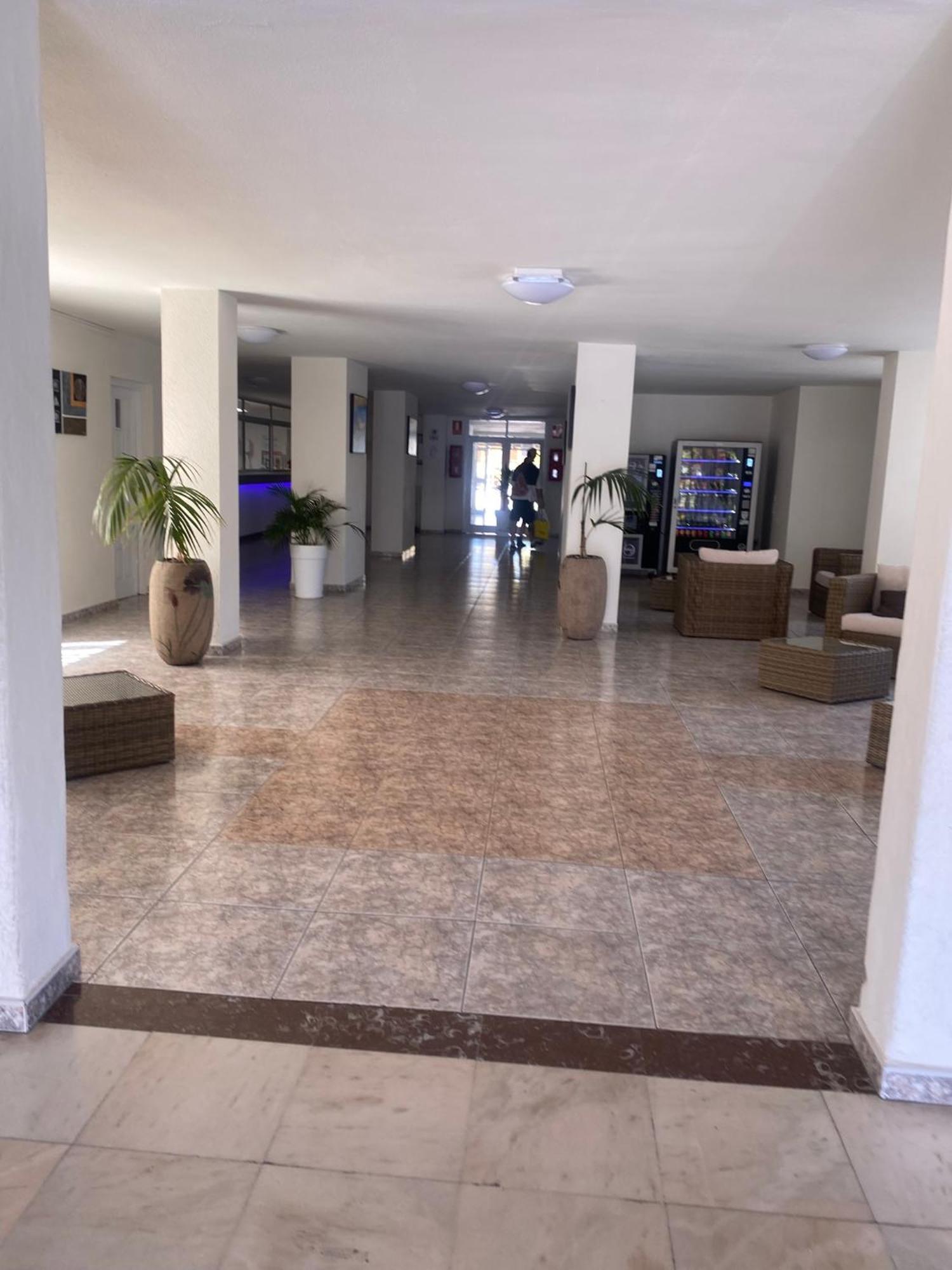 Torres Del Sol Edificio Apartman Playa de las Américas Kültér fotó